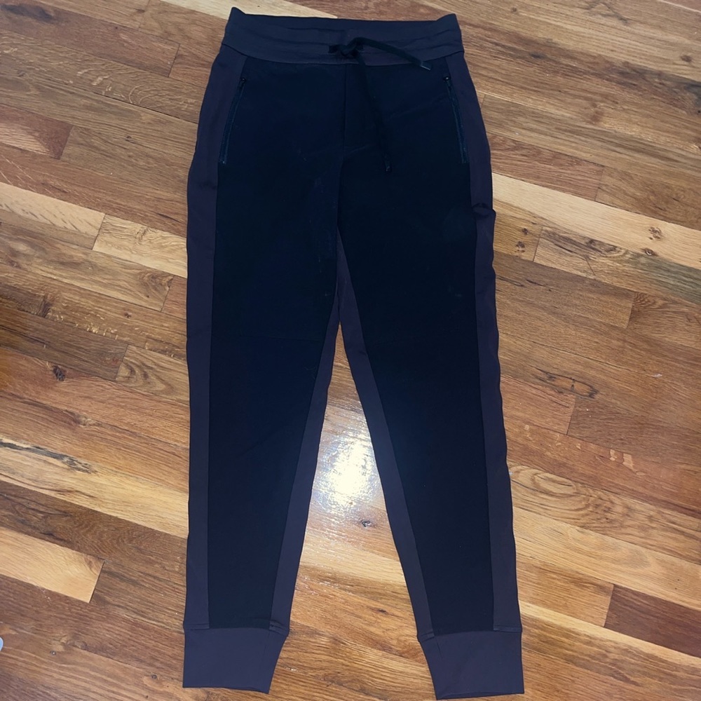 Athleta, Black Joggers, with pockets